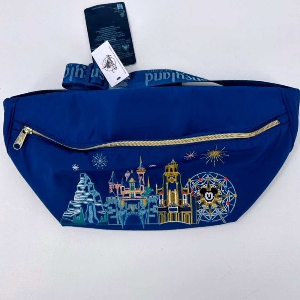 Disney Disneyland Resort Embroidered Skyline Blue Fanny Pack Waist Bag NWT - Picture 2 of 4